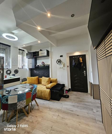 Apartament cu 2 camere decomandat în Orașul Nou