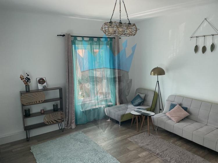 Apartament cu 2 camere semidecomandat, mobilat în Floreasca