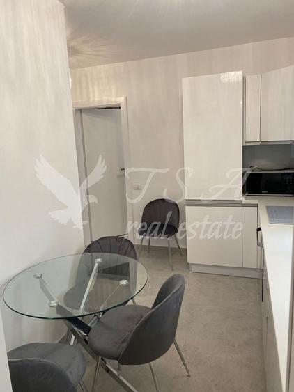 Apartament cu 2 camere decomandat, mobilat în Ferdinand