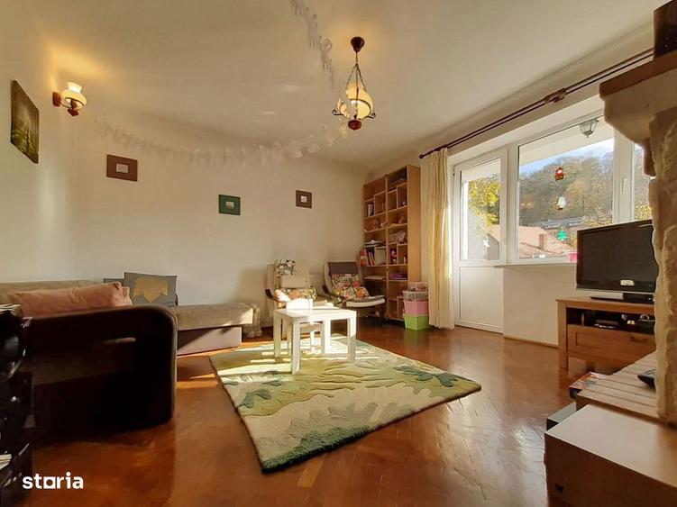 Apartament cu 2 camere decomandat, mobilat în Centrul Istoric