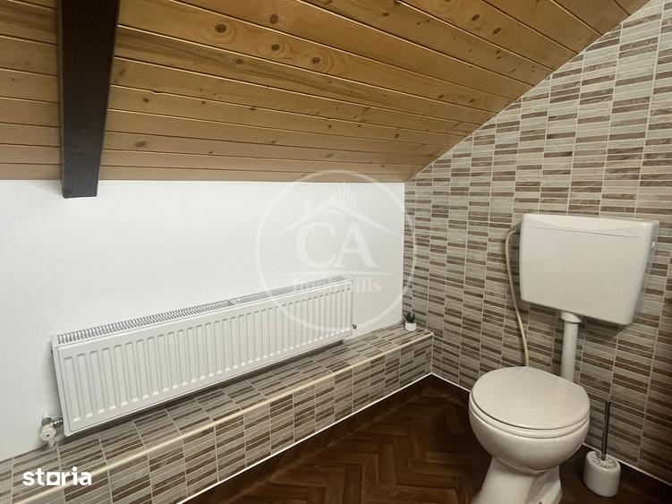 Casă cu 5 camere decomandat cu Teren 250 Mp în Tokai
