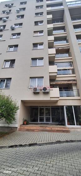 Apartament cu 2 camere decomandat în Eroii Revoluției
