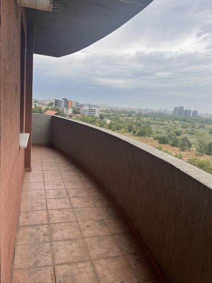 Apartament cu 2 camere decomandat în Berceni