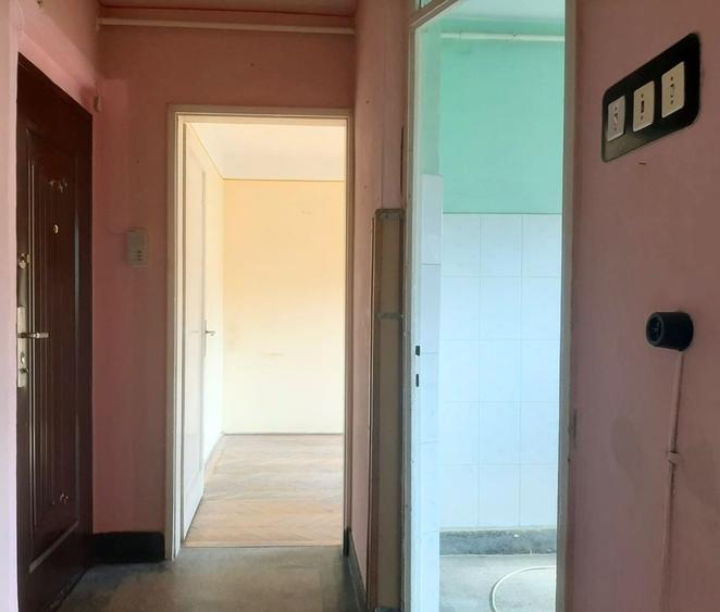 Brasov Apartament 2 camere etaj intermediar foarte aproape de piata Astra - 5