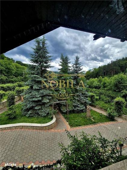Casă cu 4 camere în Bogata