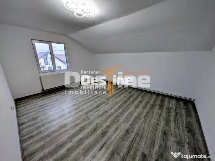 Casă cu 5 camere cu Teren 500 Mp în Lunca Cetățuii