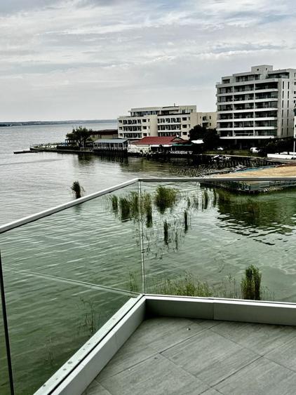 Apartament cu 3 camere decomandat în Mamaia