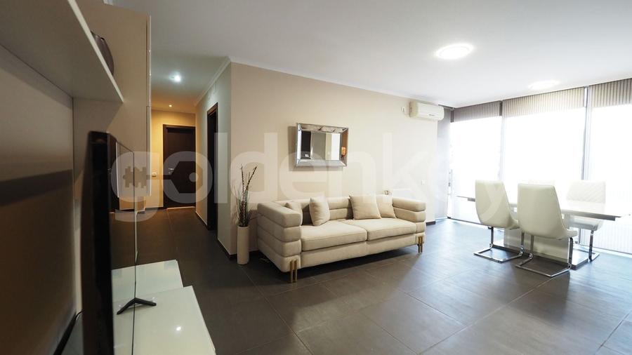 Apartament cu 3 camere semidecomandat, mobilat în Iancu Nicolae