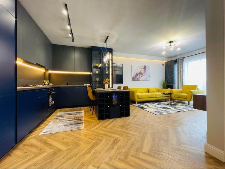 Apartament cu 2 camere semidecomandat, mobilat în Florești