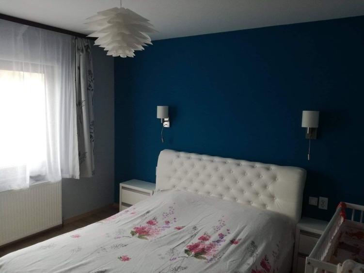 Casă cu 3 camere în Zăbala