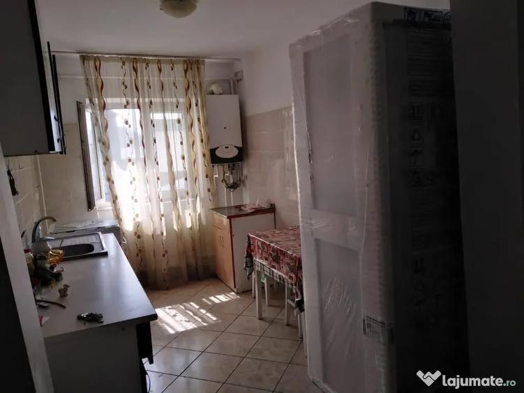 Apartament cu doua camere in zona Liceului Economic - 7