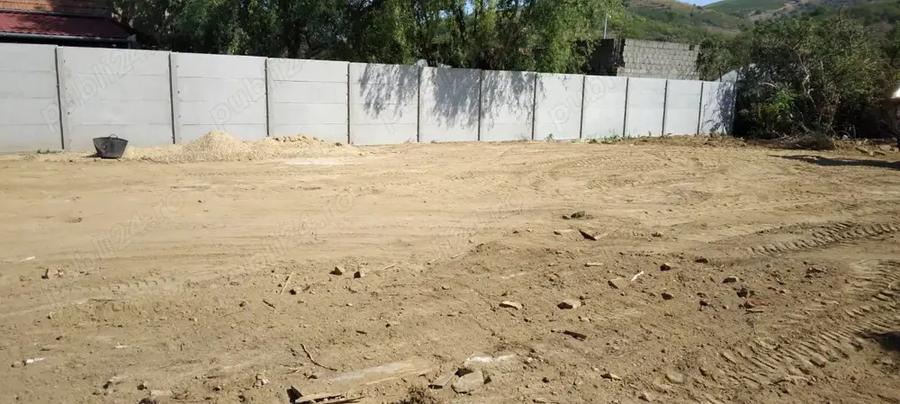 Teren de 1435 mp, în Păuliș