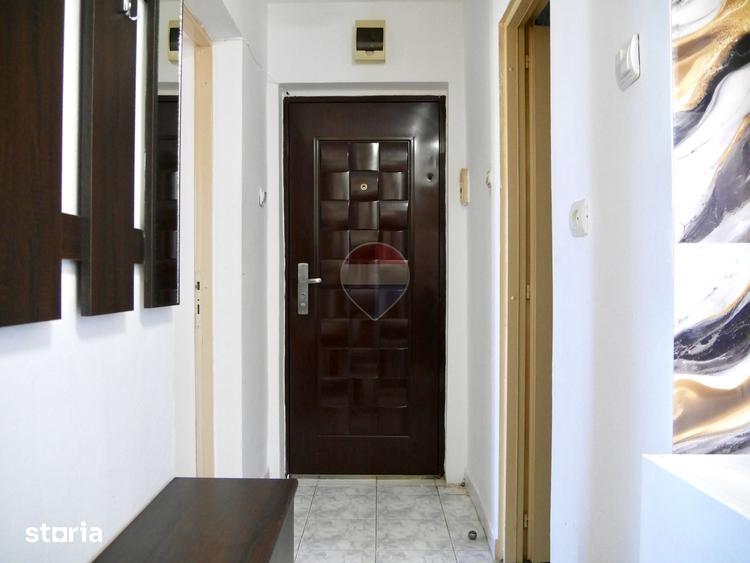 Apartament cu 2 camere în Cetate
