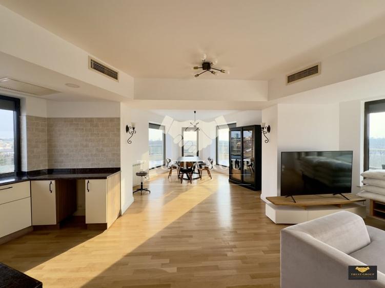 Apartament cu 5 camere decomandat, mobilat în Herăstrău