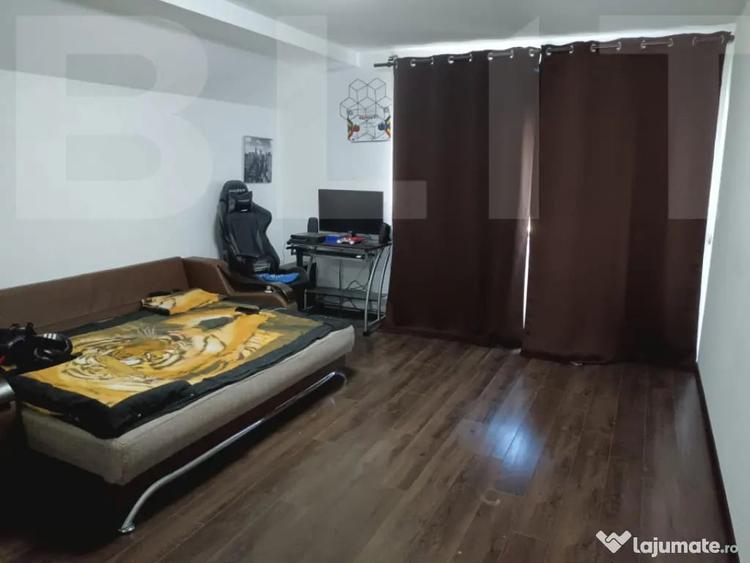 Casă cu 4 camere cu Teren 500 Mp în Central