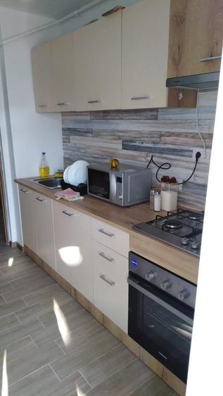 Apartament cu 2 camere decomandat în Orizont