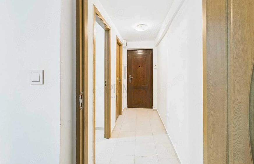 Garsonieră decomandată în Dâmbovița