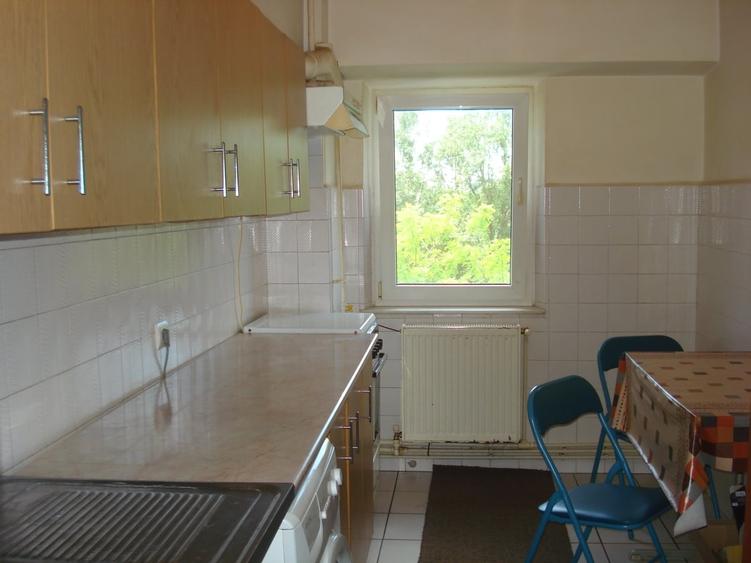 Apartament cu 2 camere decomandat în Dacia