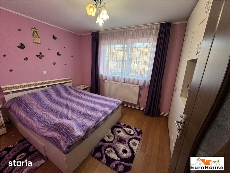 Apartament cu 2 camere în Cetate