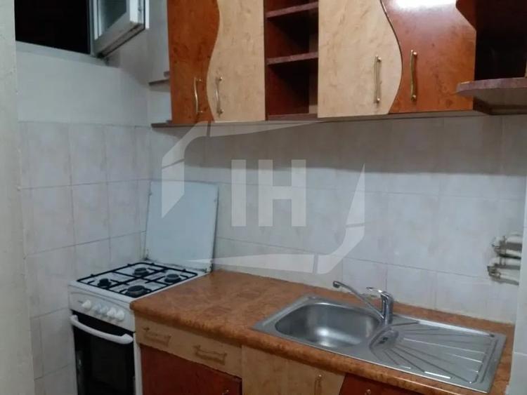 Garsonieră semidecomandată, mobilată în Mărăști