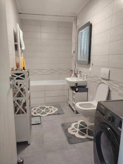 Apartament cu 2 camere decomandat în Vest