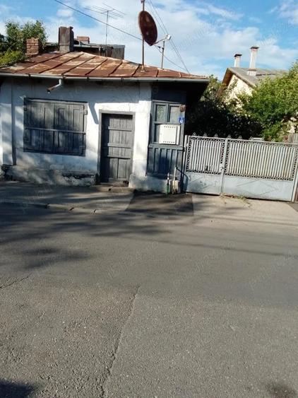 Teren de 297 mp, în Exterior Vest