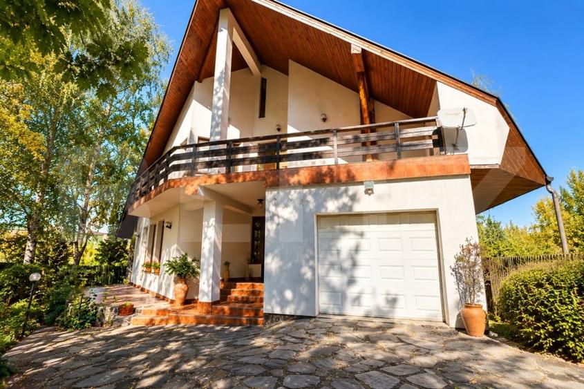 Casă individuală cu 5 camere cu Canalizare în Sângeorgiu de Pădure