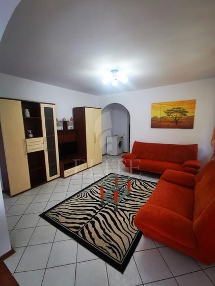 Apartament 2 camere în zona INTERSERVISAN - 1