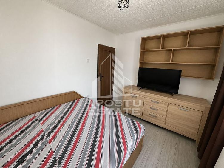 Apartament cu 2 camere semidecomandat, mobilat în Soarelui
