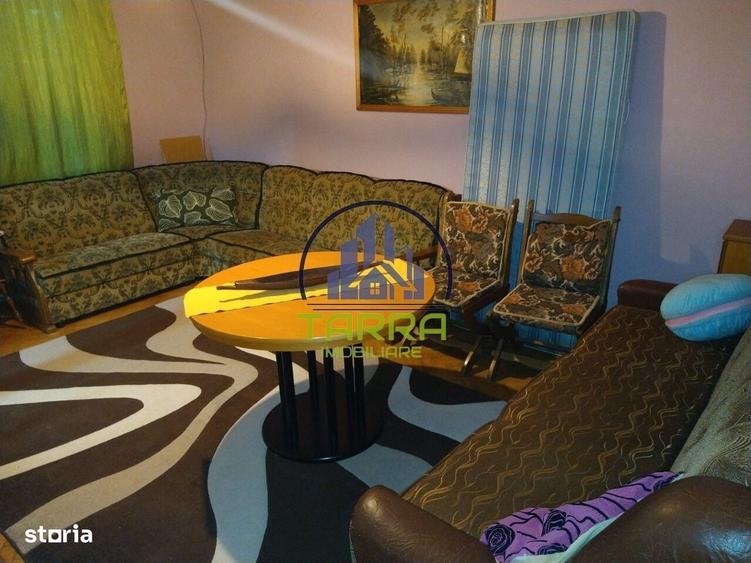 Casă cu 4 camere în Central
