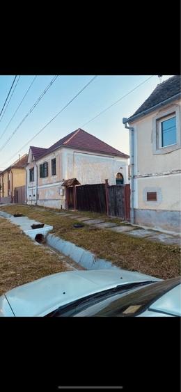 Casă cu 4 camere semidecomandat în Marpod