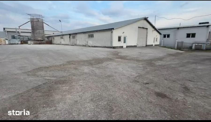 Teren de 17000 mp, în Industrială
