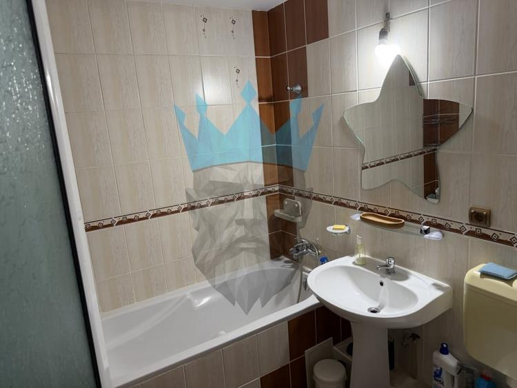 Apartament cu 2 camere semidecomandat, mobilat în Brâncoveanu