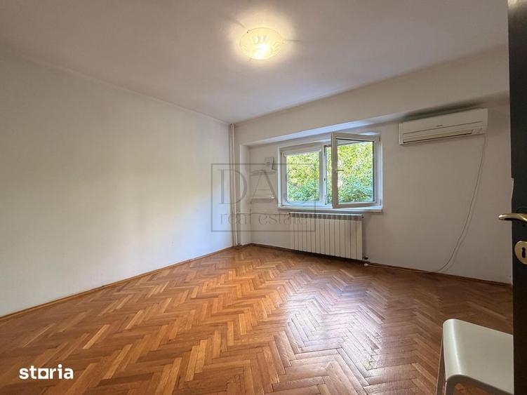 Apartament cu 3 camere, mobilat în Aviației