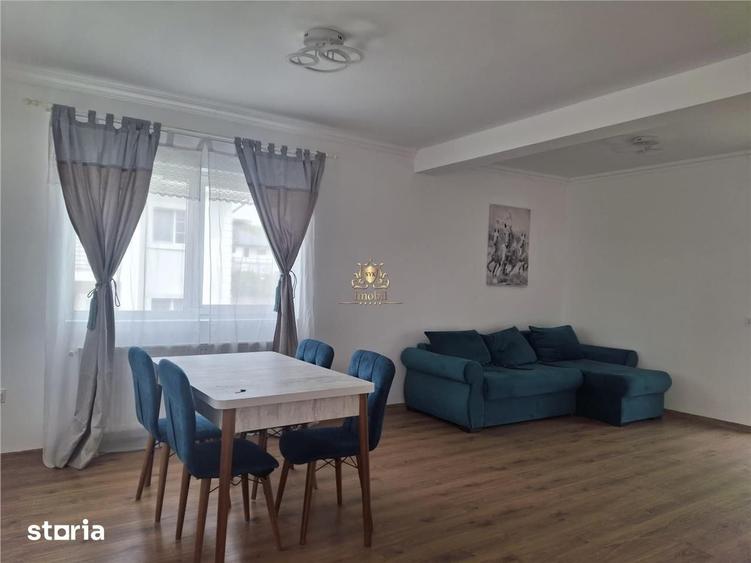Casă cu 4 camere cu Teren 400 Mp în Recea