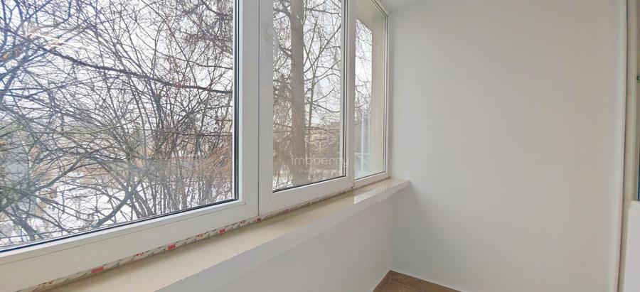 Apartament cu 3 camere decomandat în Virtuții