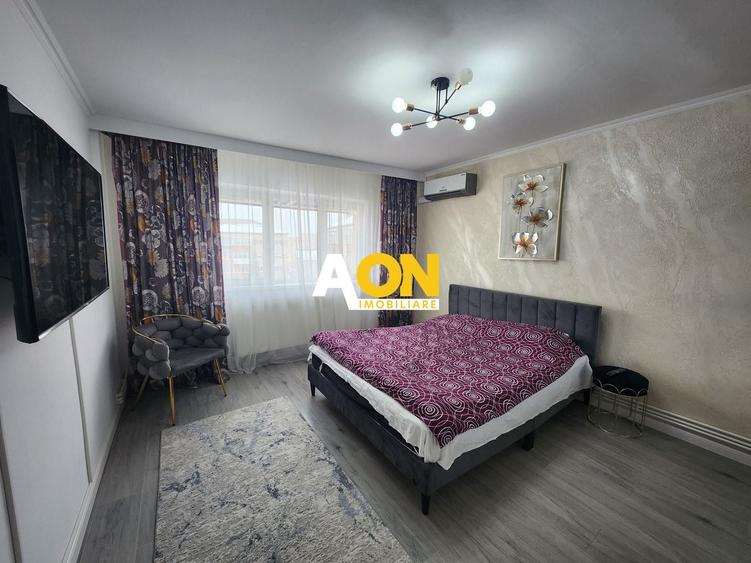 Garsonieră decomandată, mobilată în Cetate