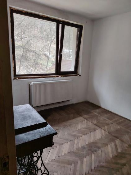 Vand apartament cu doua camere in Baile Olanesti - 6