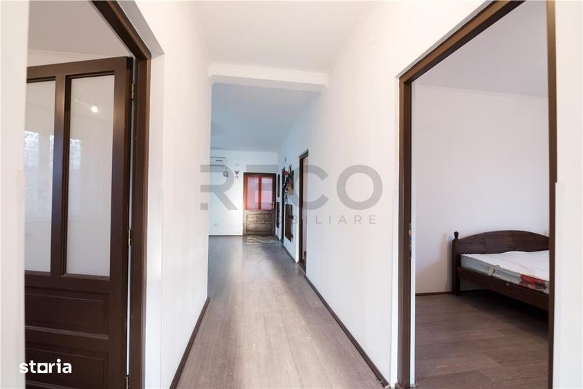 Casă cu 3 camere cu Teren 1184 Mp în Sântimreu