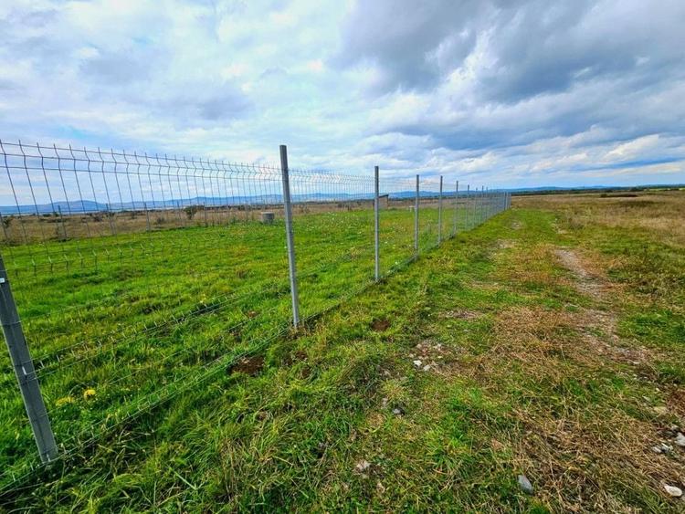 Teren Construcții extravilan de 1000 mp, în Exterior Est