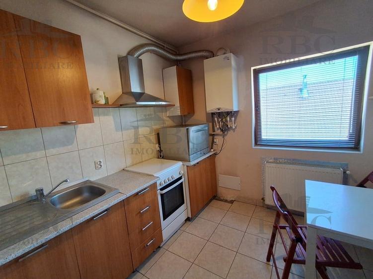 Apartament cu 2 camere decomandat în Andrei Mureșanu
