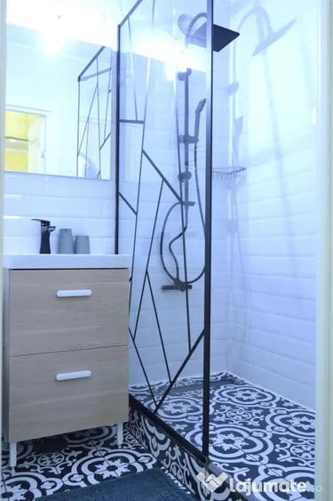 Apartament cu 2 camere decomandat în Drumul Taberei