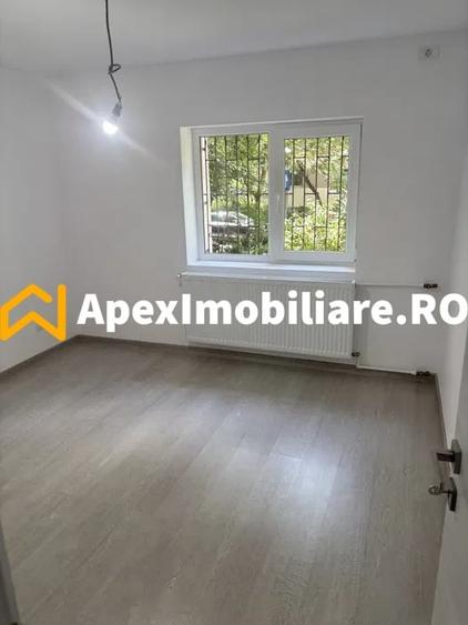 Apartament cu 2 camere decomandat în Crângași