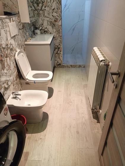Apartament cu 2 camere decomandat în Dărmănești