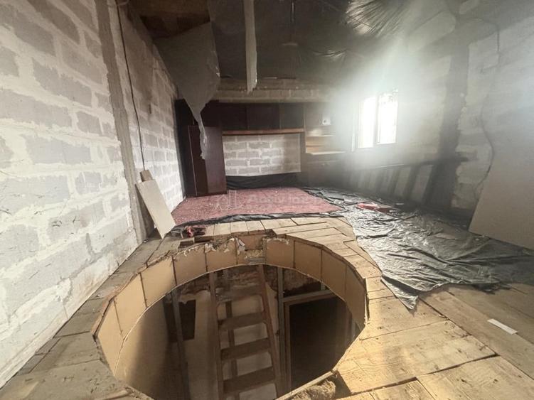 Casă cu 3 camere cu Teren 122 Mp în Central