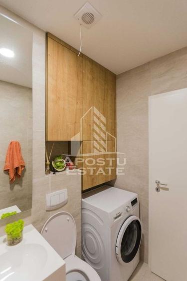 Apartament cu 2 camere semidecomandat, mobilat în Soarelui