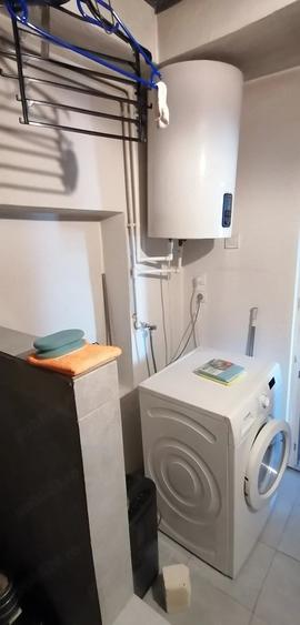 Casă cu 2 camere cu Teren 472 Mp în Dobra