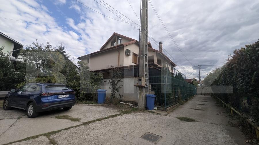 Casă individuală cu 10 camere cu Canalizare în Ana Ipătescu