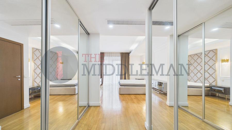 Apartament cu 3 camere, mobilat în Șoseaua Nordului