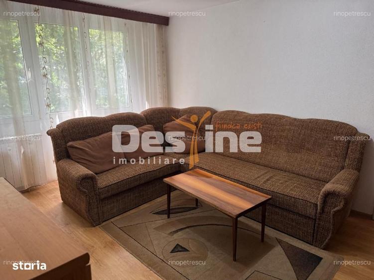 Apartament cu 3 camere semidecomandat, mobilat în Drumul Taberei